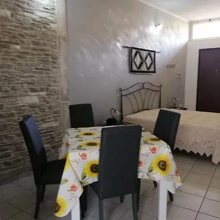 San Vito Apartment *